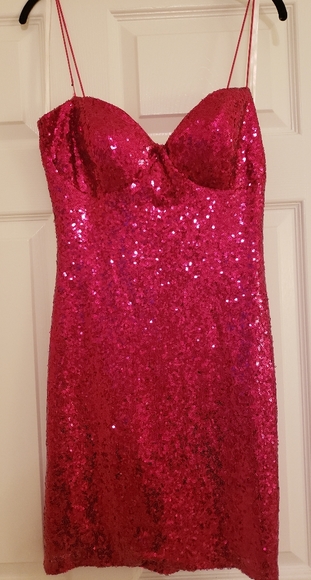 Sequin dress - Picture 1 of 3